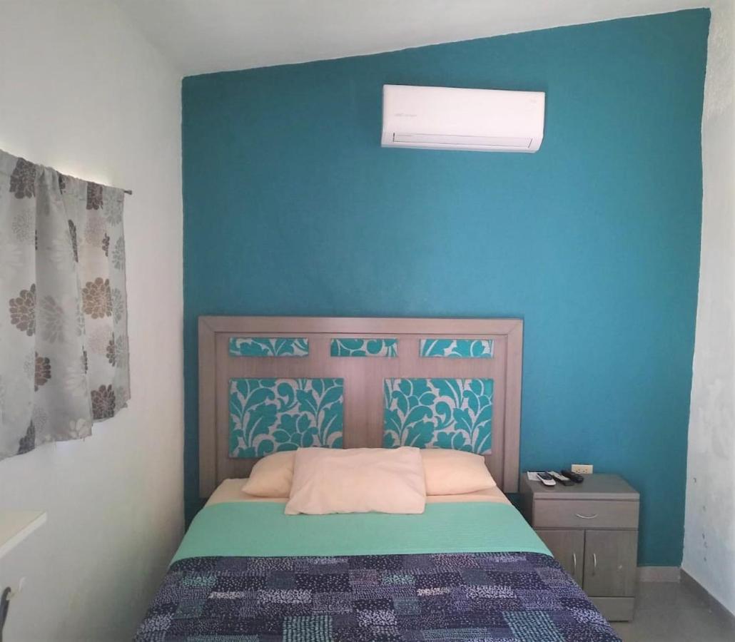 Hotel Casa Ceci Inn ซานโฮเซ เดล กาโบ ภายนอก รูปภาพ