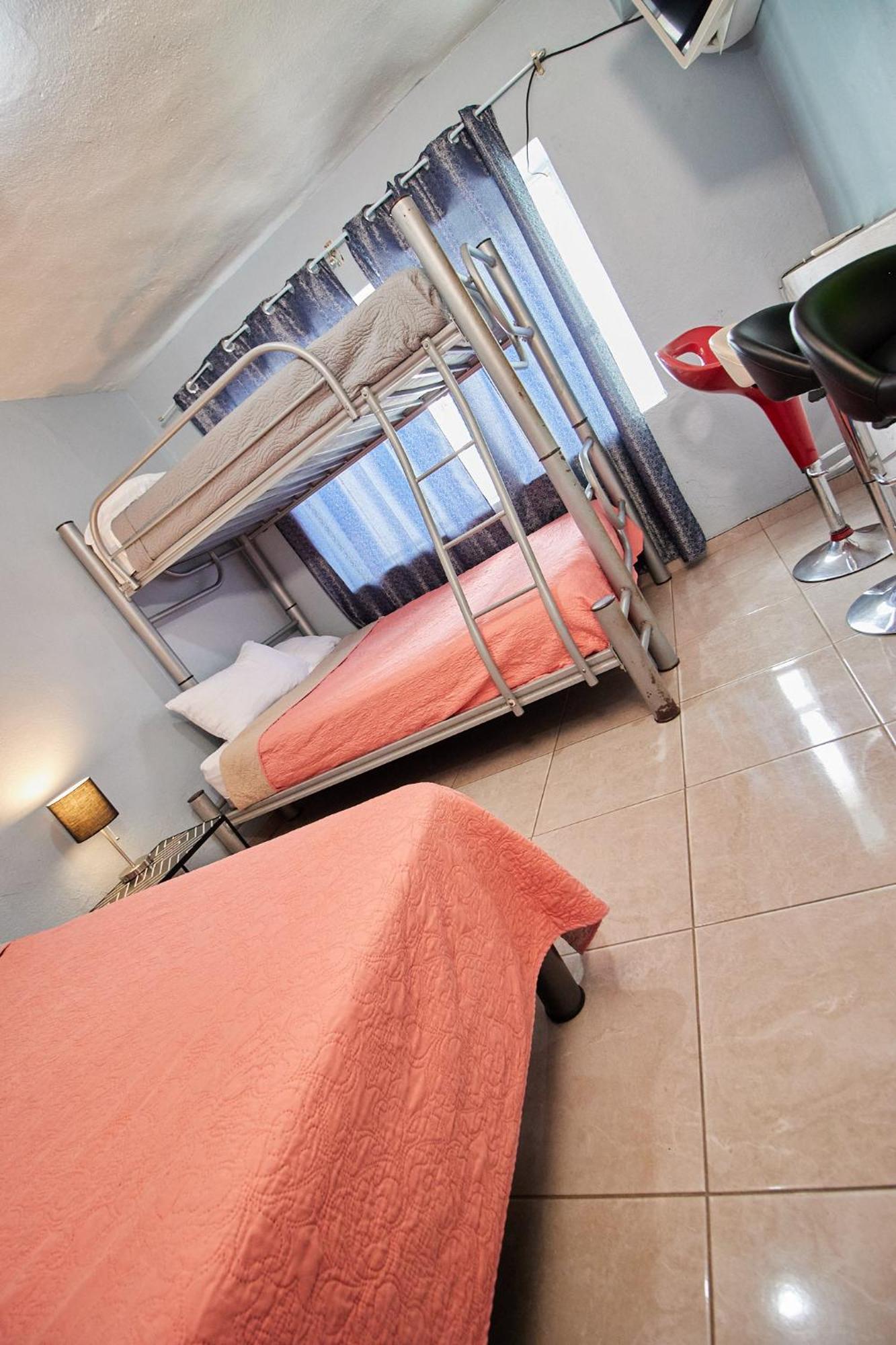 Hotel Casa Ceci Inn ซานโฮเซ เดล กาโบ ภายนอก รูปภาพ